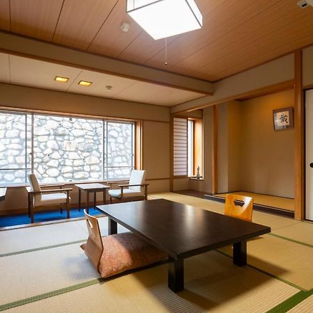 Hotel Miya Rikyu Хацукаити Экстерьер фото